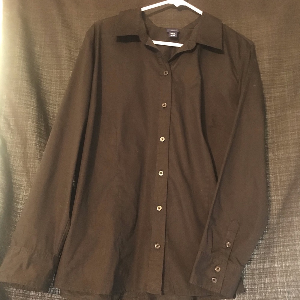 BLK basic edition Button down collared shirt